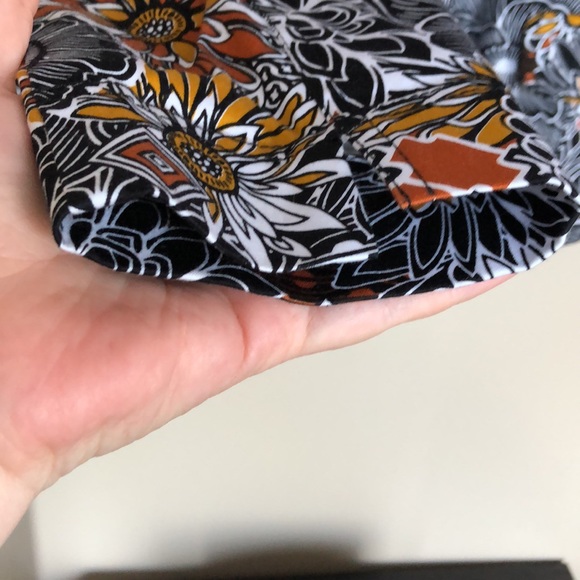 Chico’s Graphic Floral Print Jacket - Picture 6 of 7